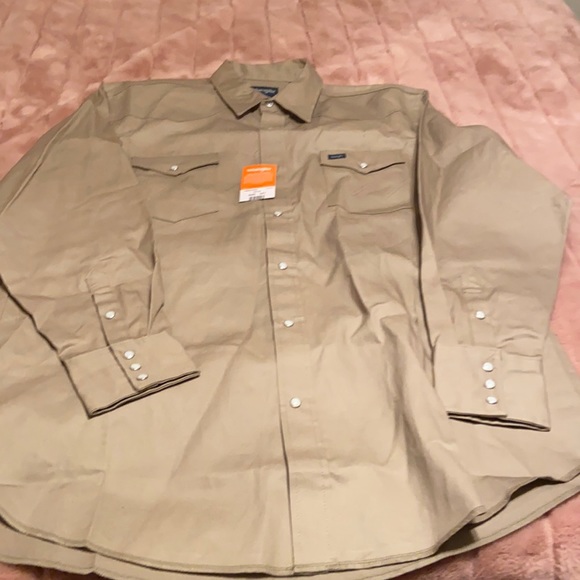 Brand new wrangler long sleeve xl tall shirt